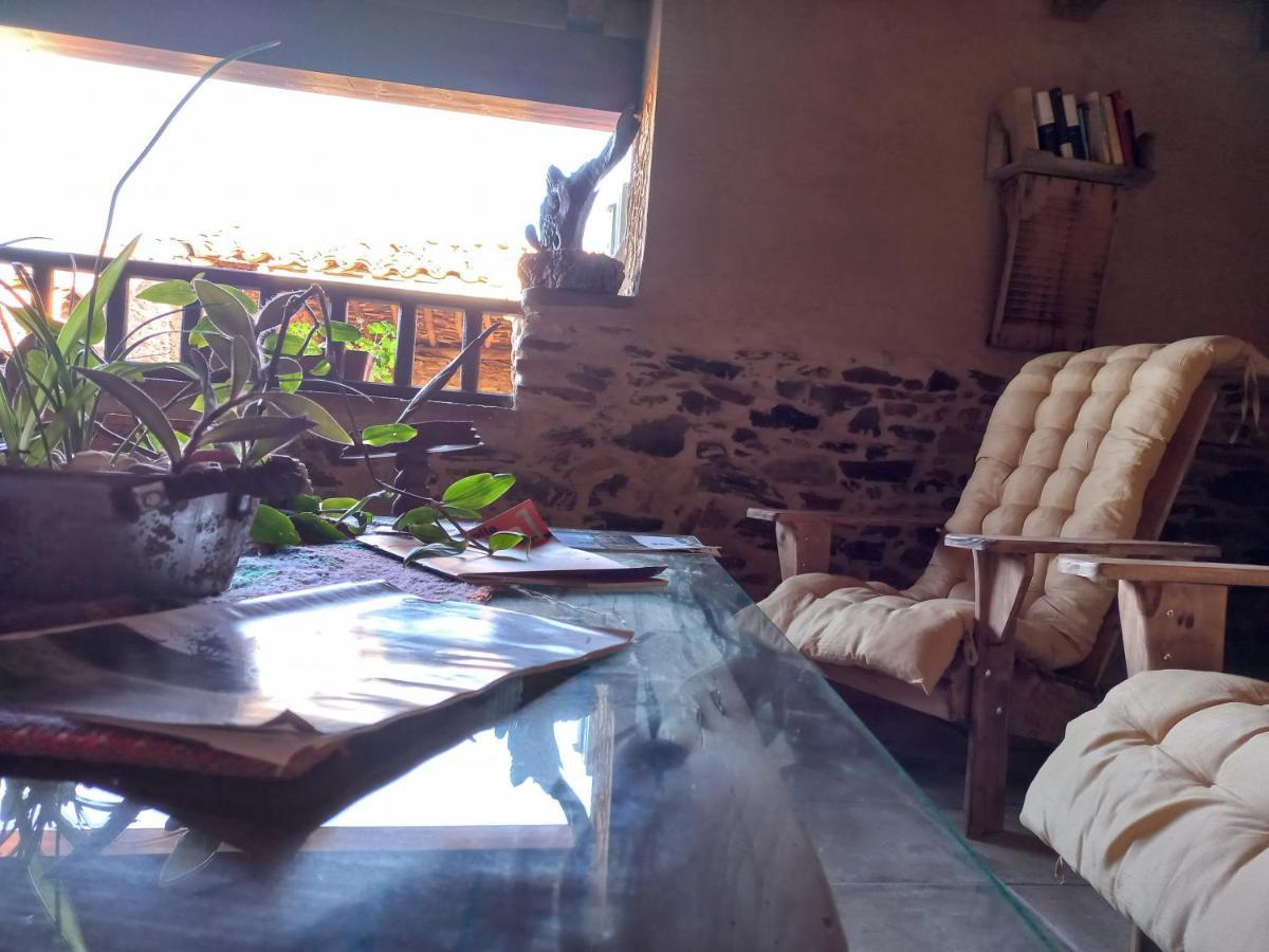 Casa Rural La Moraquintana Villa Santibanez el Bajo Esterno foto