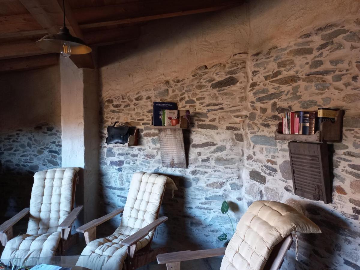 Casa Rural La Moraquintana Villa Santibanez el Bajo Esterno foto