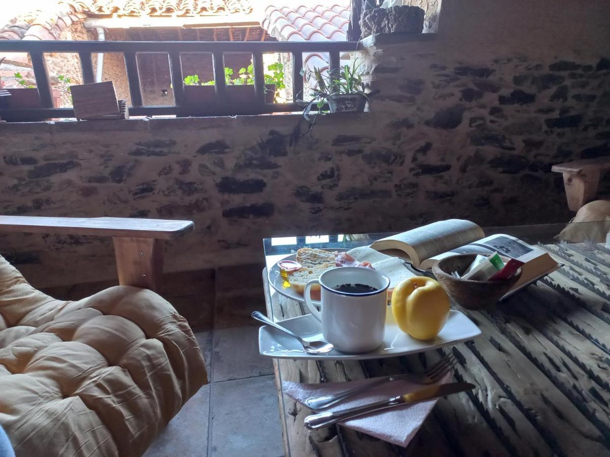 Casa Rural La Moraquintana Villa Santibanez el Bajo Esterno foto