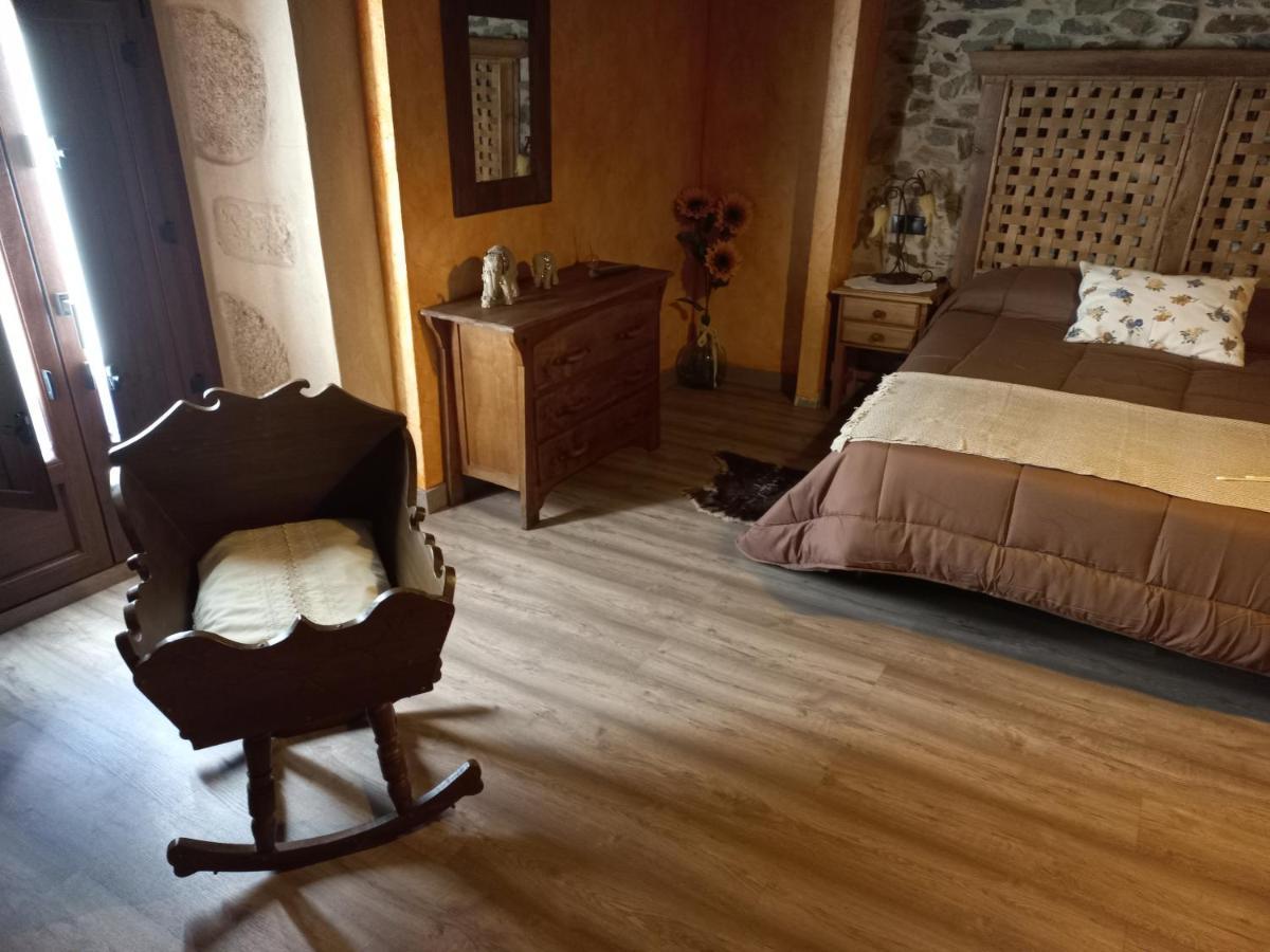 Casa Rural La Moraquintana Villa Santibanez el Bajo Esterno foto