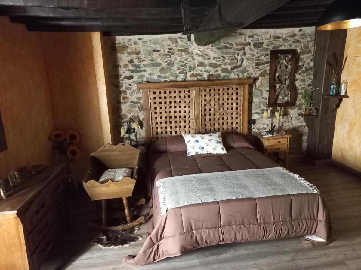 Casa Rural La Moraquintana Villa Santibanez el Bajo Esterno foto