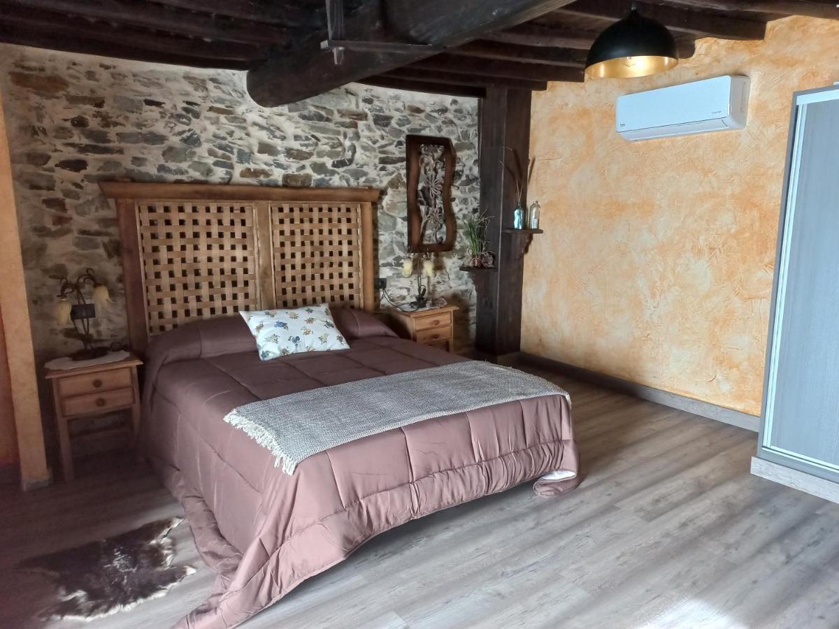 Casa Rural La Moraquintana Villa Santibanez el Bajo Esterno foto
